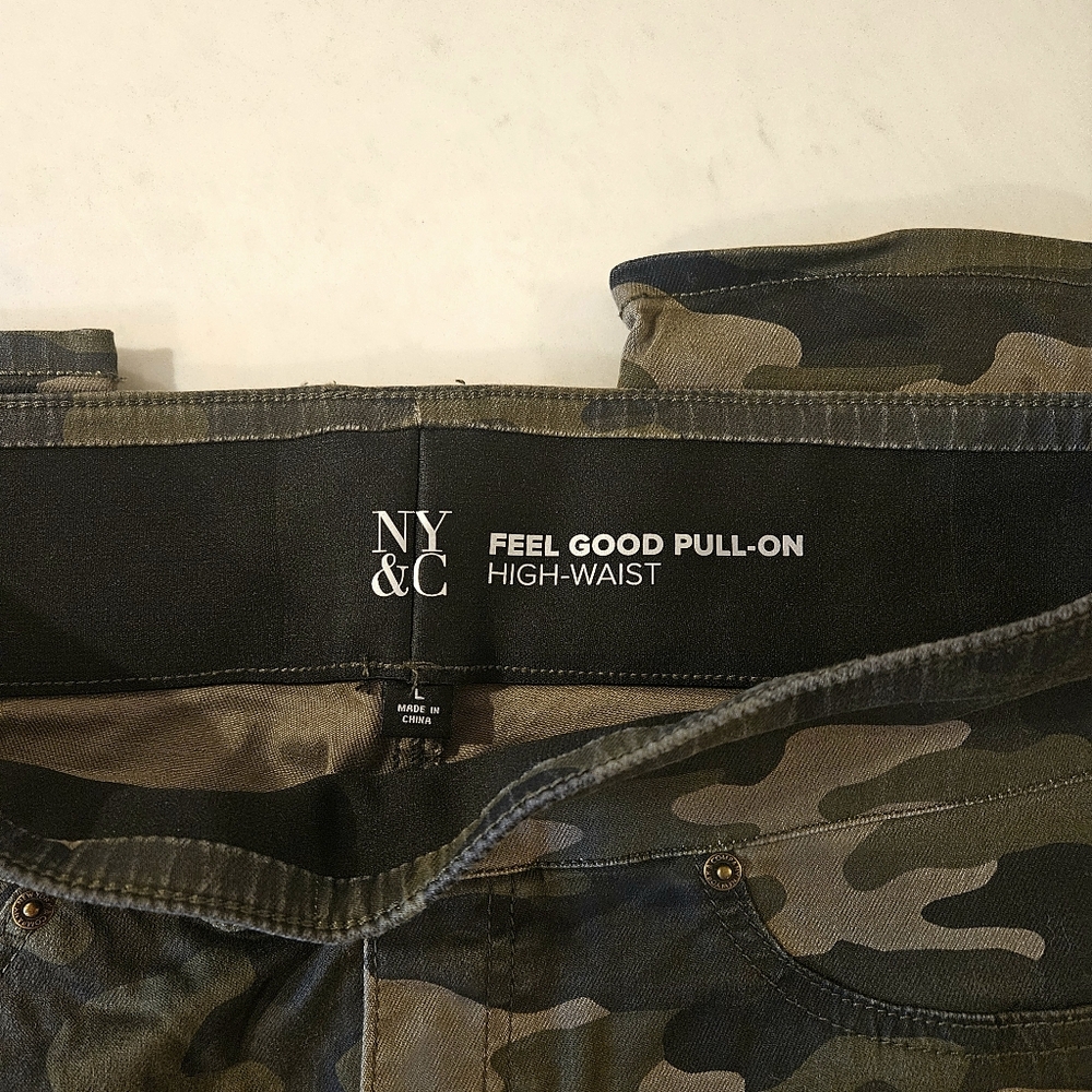 NY&C Camo Jeans Pull-On Style - Picture 7 of 8
